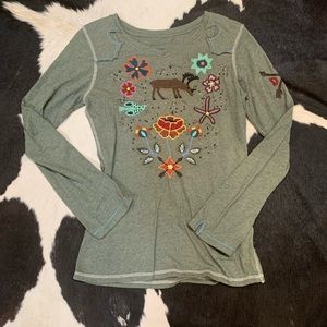 Long sleeve shirt